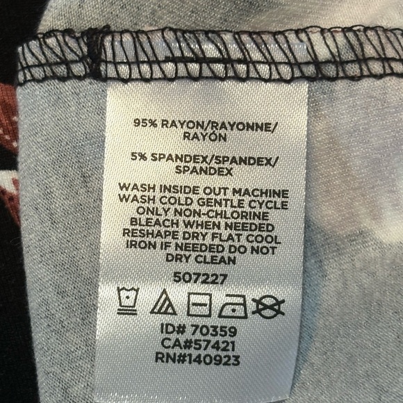 LOFT Black and Pink Floral dress with decorative back cut out NWT size Small - Picture 3 of 10